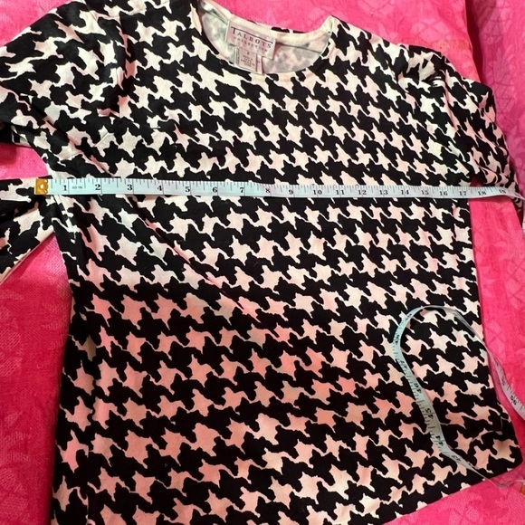 Talbots Houndstooth Jacquard Top – Size 8 (Pre-Owned, Good Condition) - Picture 7 of 9